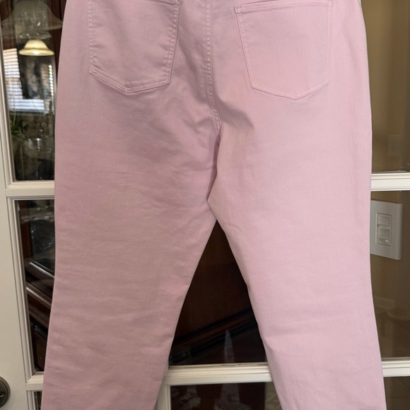 Talbots Women's Soft Pink Slim ankle Jeans Curvy fit - Picture 3 of 7